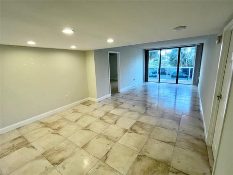 Tiny photo for 3625 N Country Club Drive #210, Aventura, FL 33180 (MLS # B26090934)