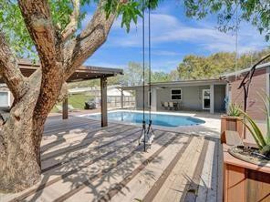 Photo of 545 NW 46th Avenue, Plantation, FL 33317 (MLS # F10555506)