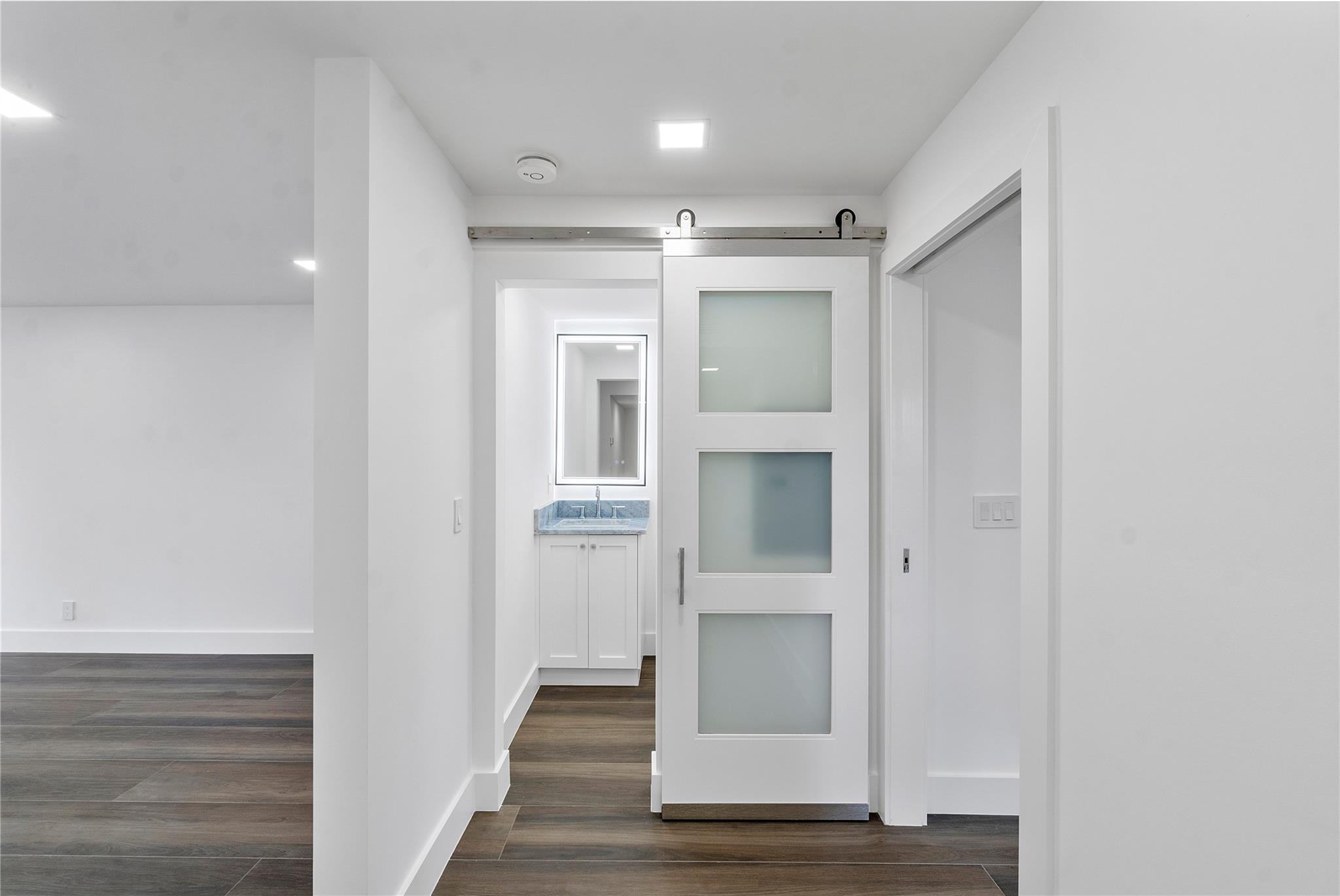 CROWN COLONY CLUB CONDO - Residential