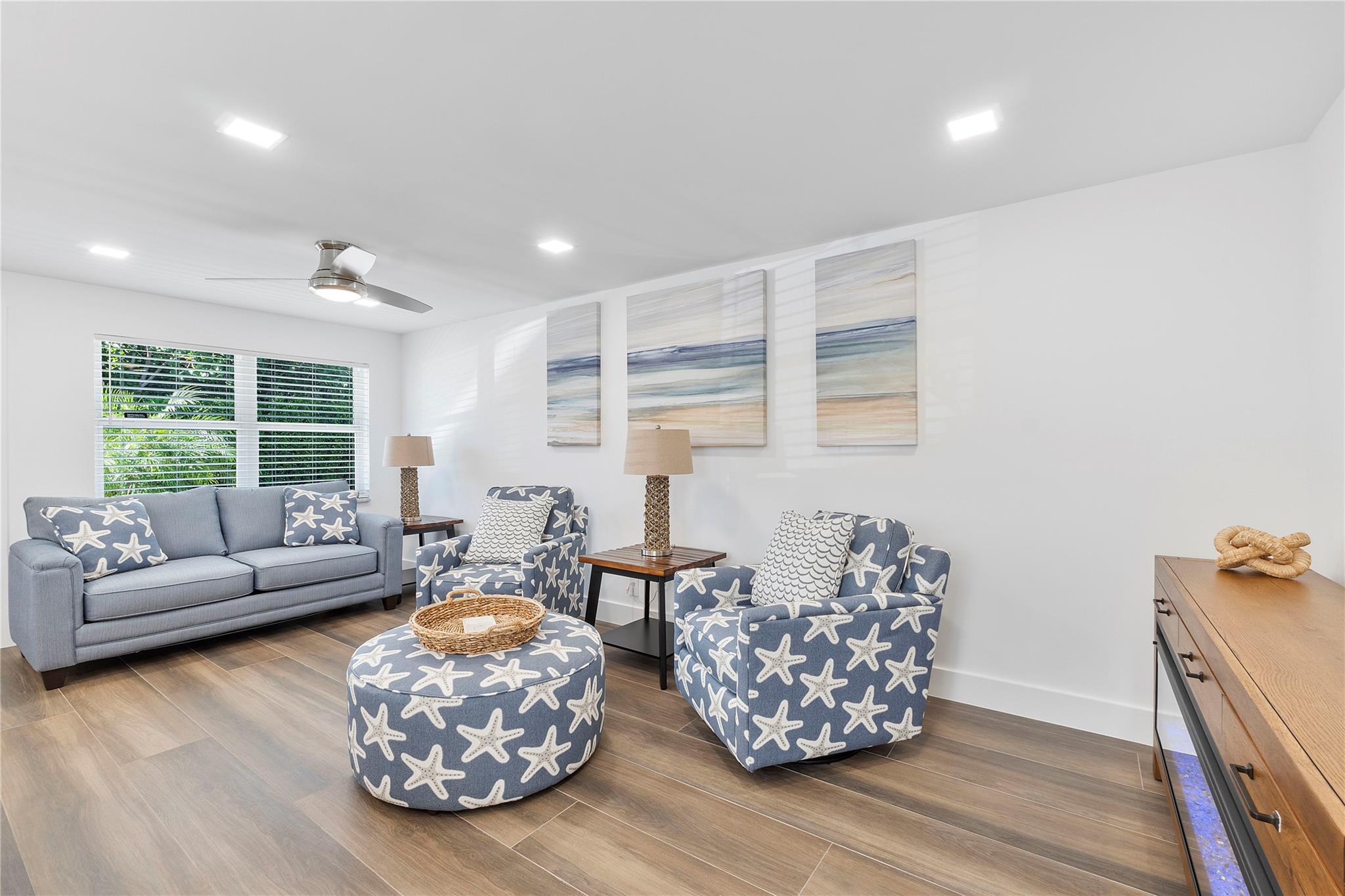 CROWN COLONY CLUB CONDO - Residential