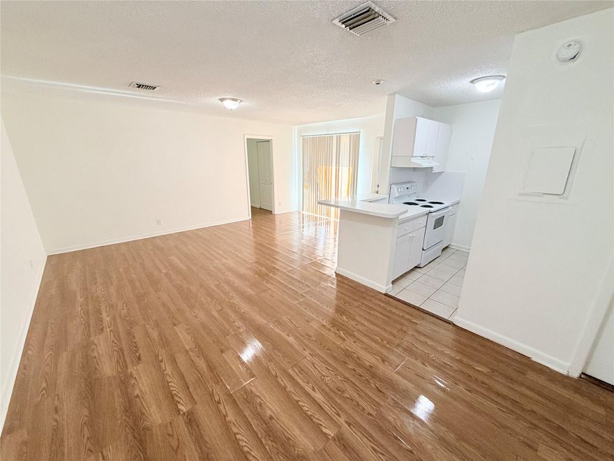 Beautiful and Bright Unit in Boynton Beach!
Enjoy living in this lovely community just minutes from the beach. This spacious 2-bedroom, 1.5-bath unit features tile and laminate flooring throughout the living areas and bedrooms, offering both style and easy maintenance.

Community amenities include a tennis court, children's playground, and a sparkling community pool—perfect for relaxation and recreation.

Conveniently located near I-95, A1A, stunning beaches, and a variety of shopping centers. Light, bright, and ideally situated, this unit offers the coastal lifestyle you've been looking for.

Easy to show.
HOA requires a minimum 650+ credit score.
