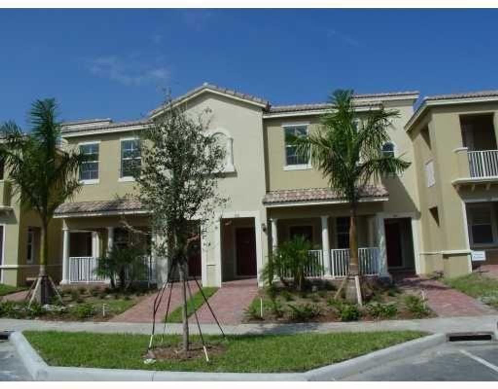 Photo of 121 Seagrape Drive #102, Jupiter, FL 33458 (MLS # R10702420)