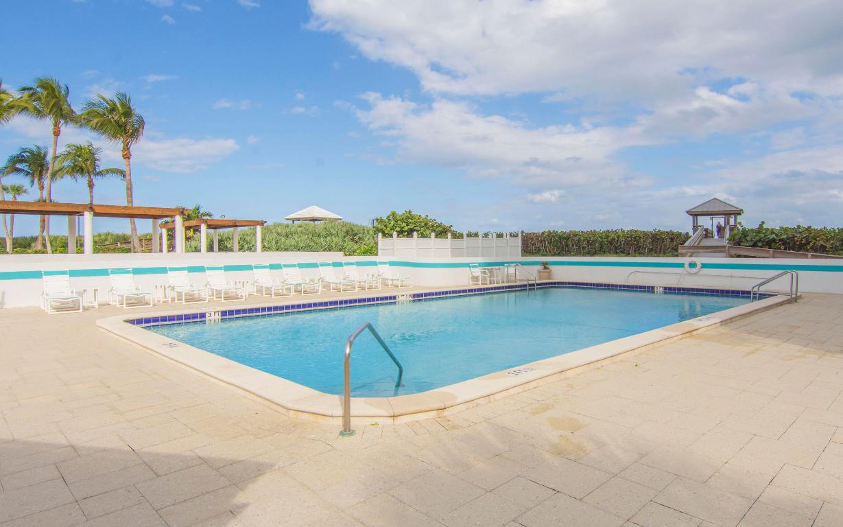 The Miramar II - Residential