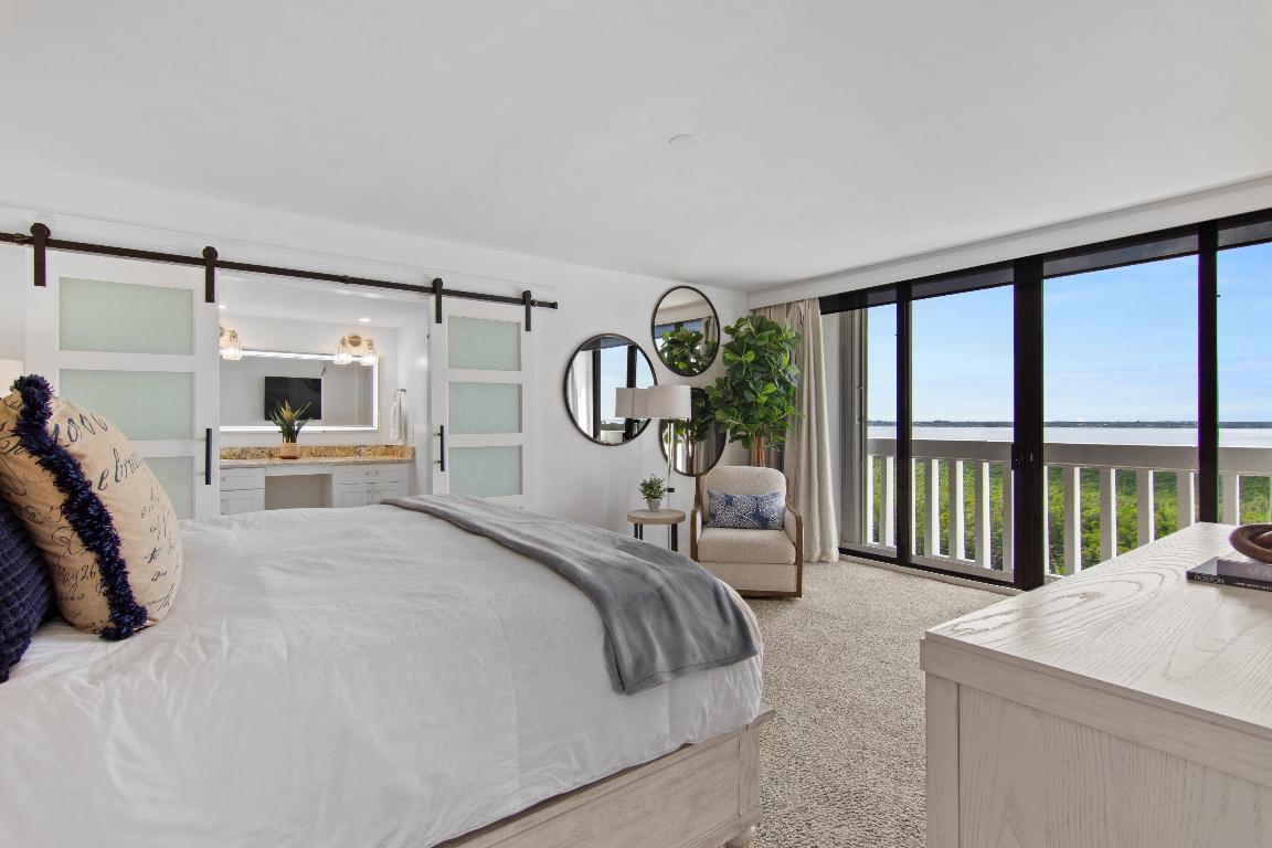 The Miramar II - Residential