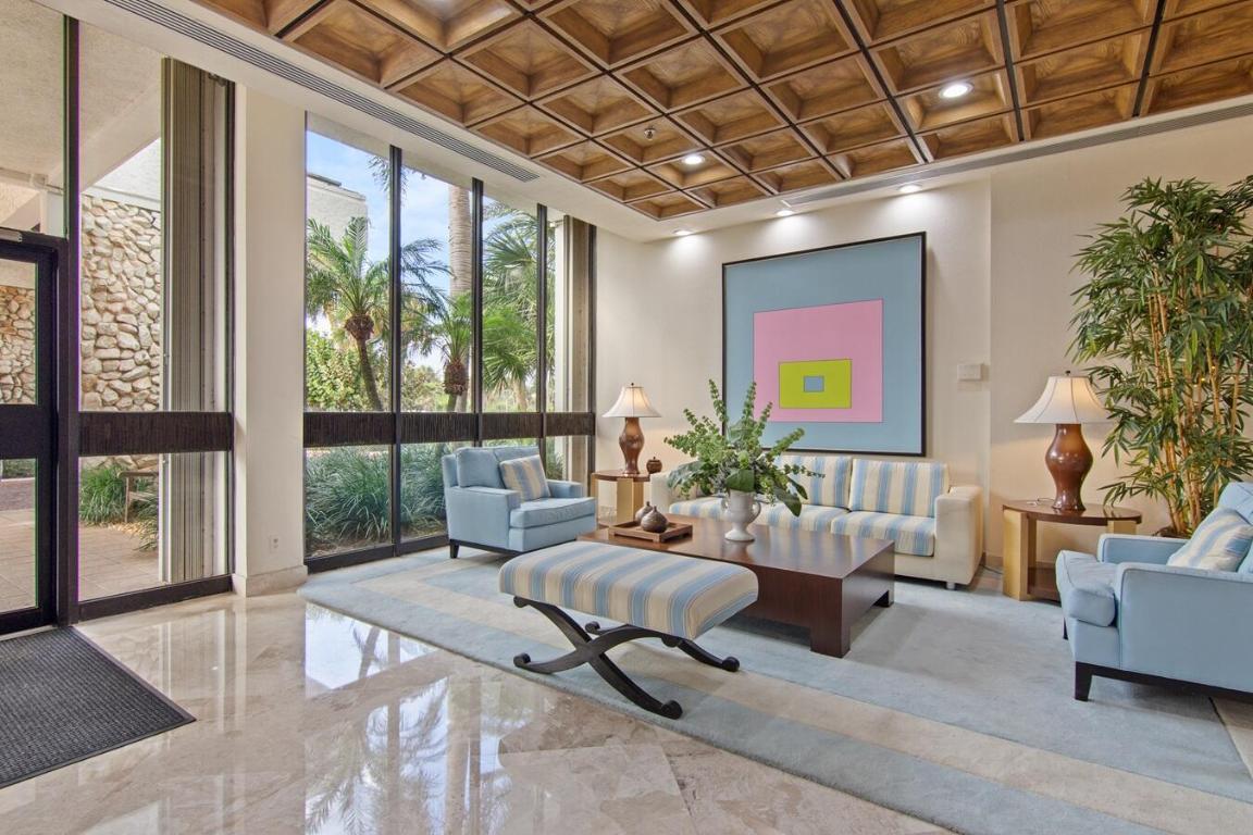 The Miramar II - Residential