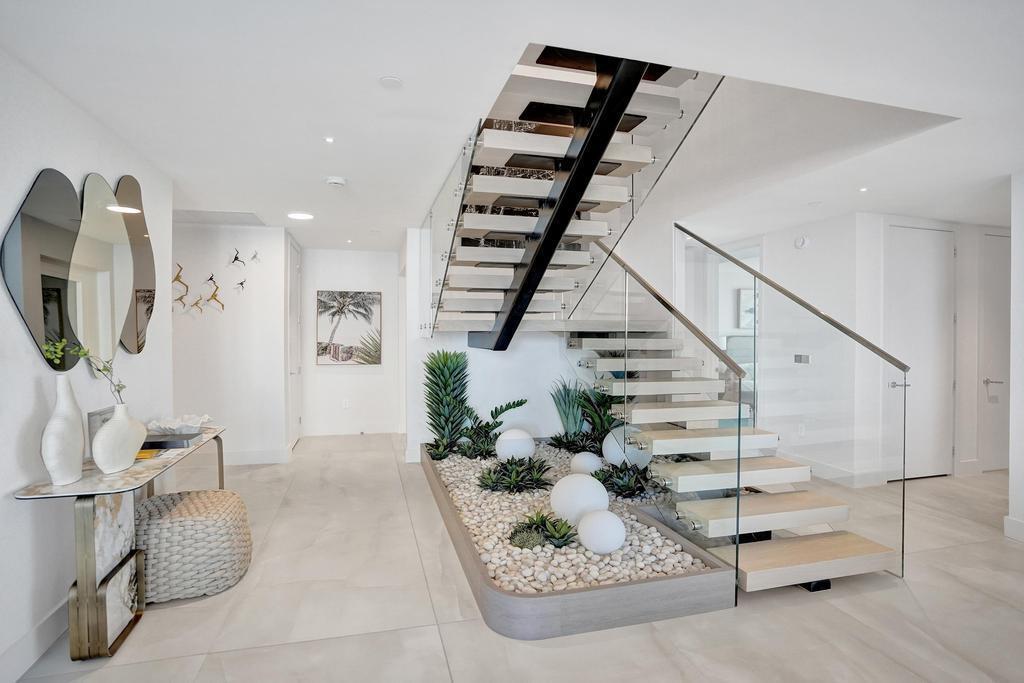 305 Briny Avenue Ph 806