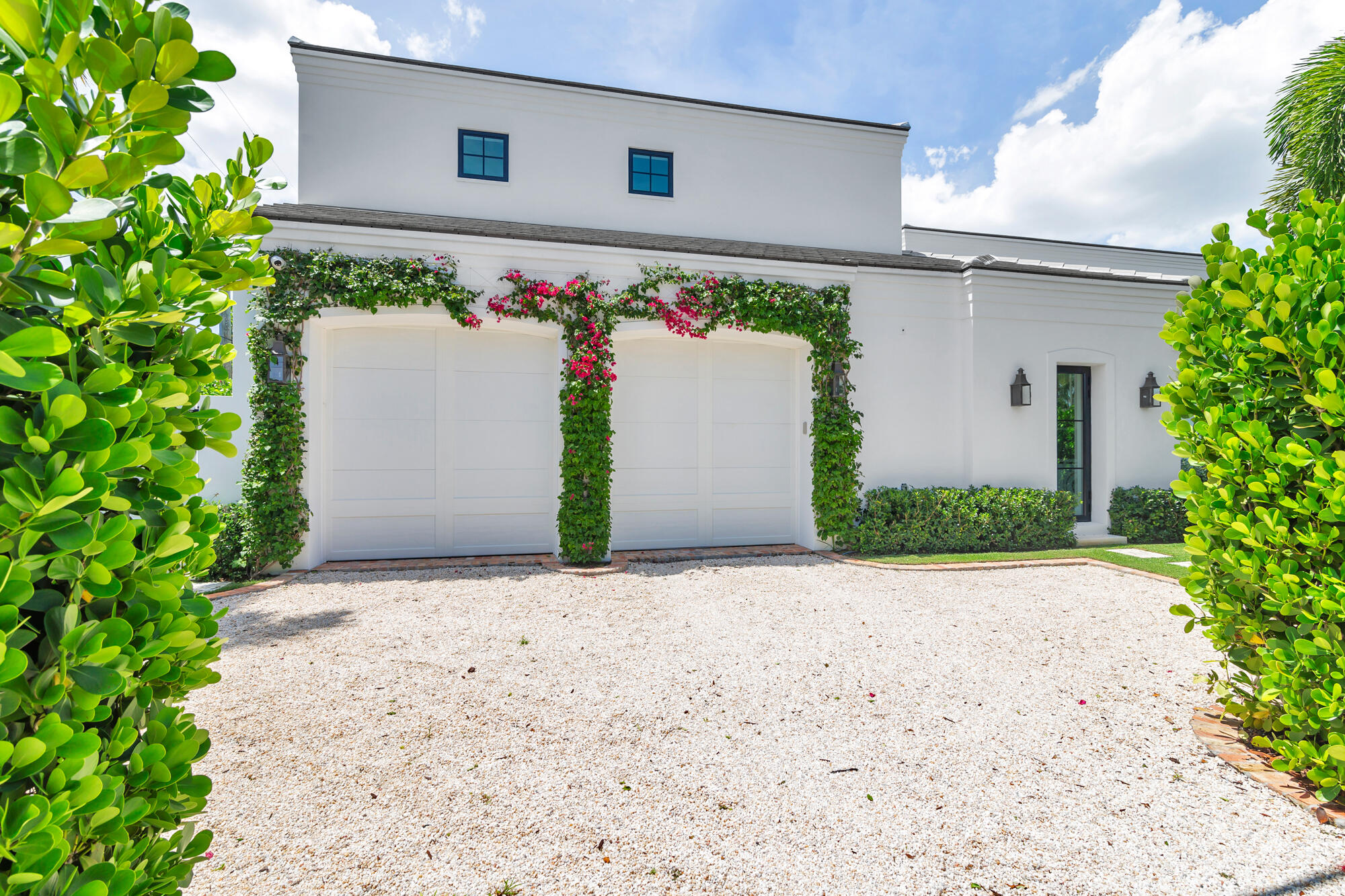 LAKEWOOD - Residential