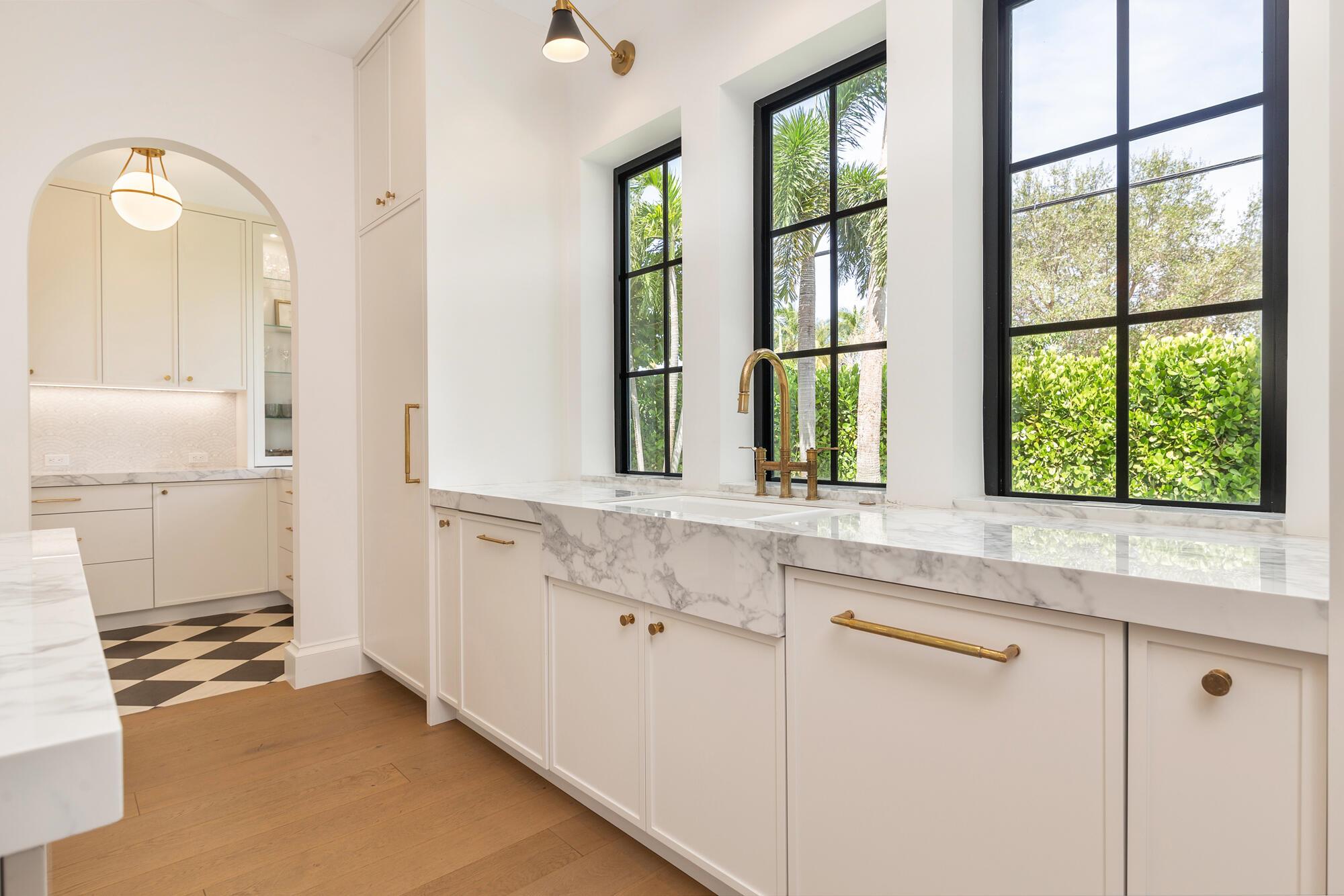 LAKEWOOD - Residential