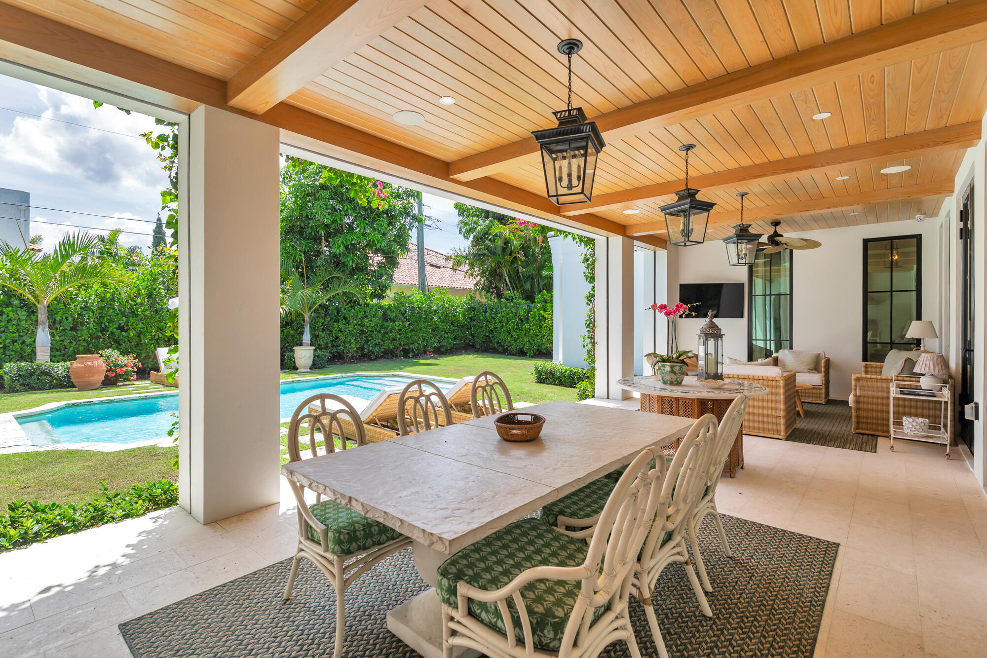 LAKEWOOD - Residential