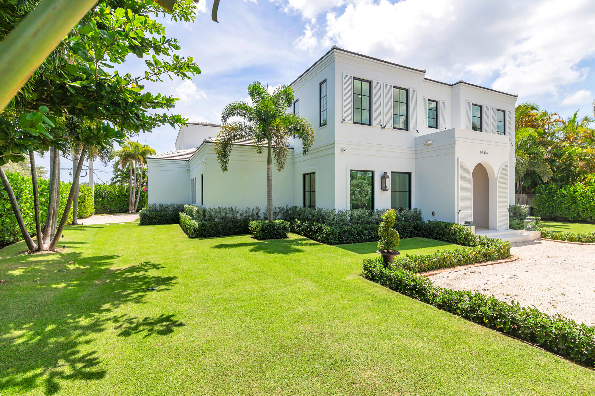 LAKEWOOD - Residential