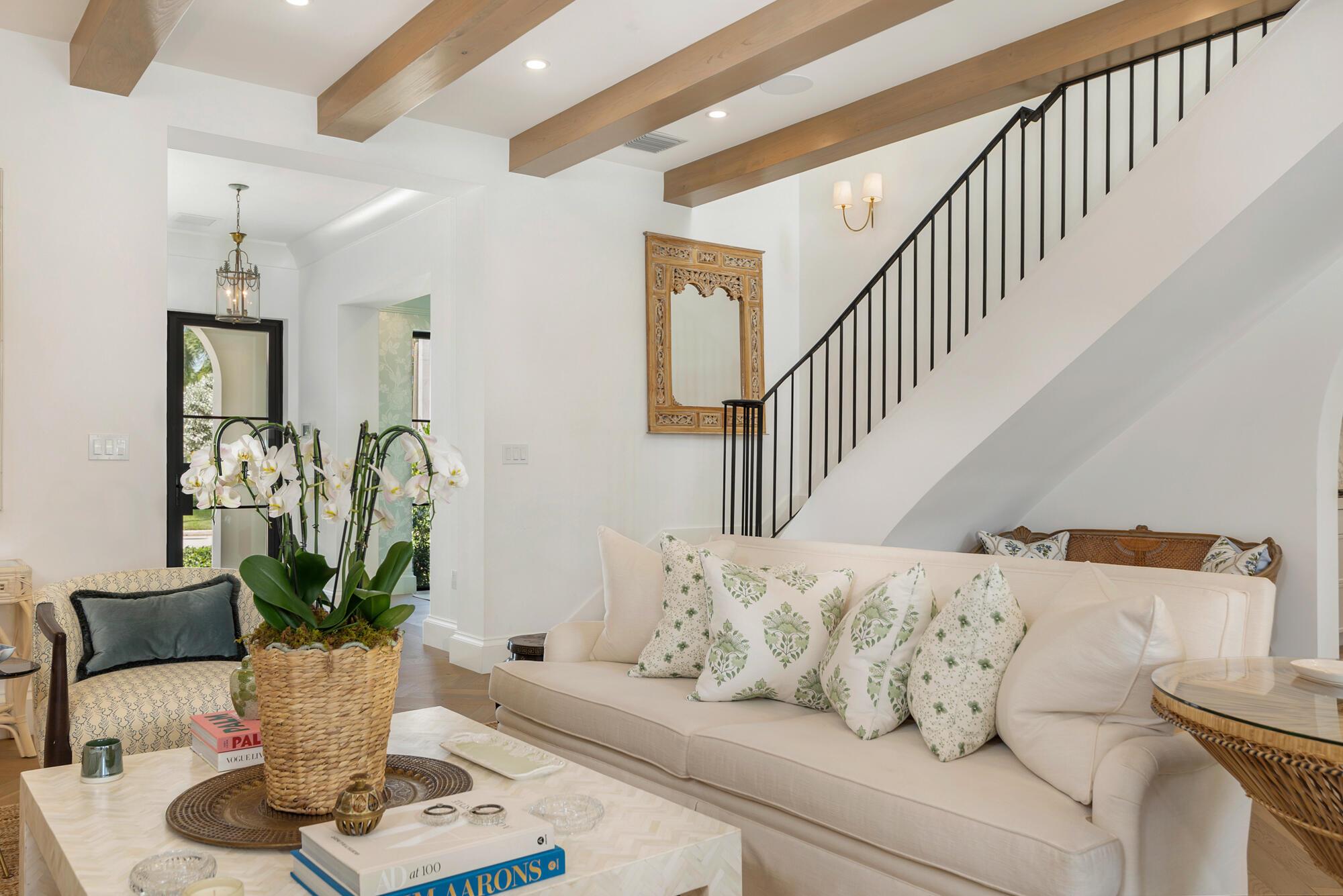 LAKEWOOD - Residential