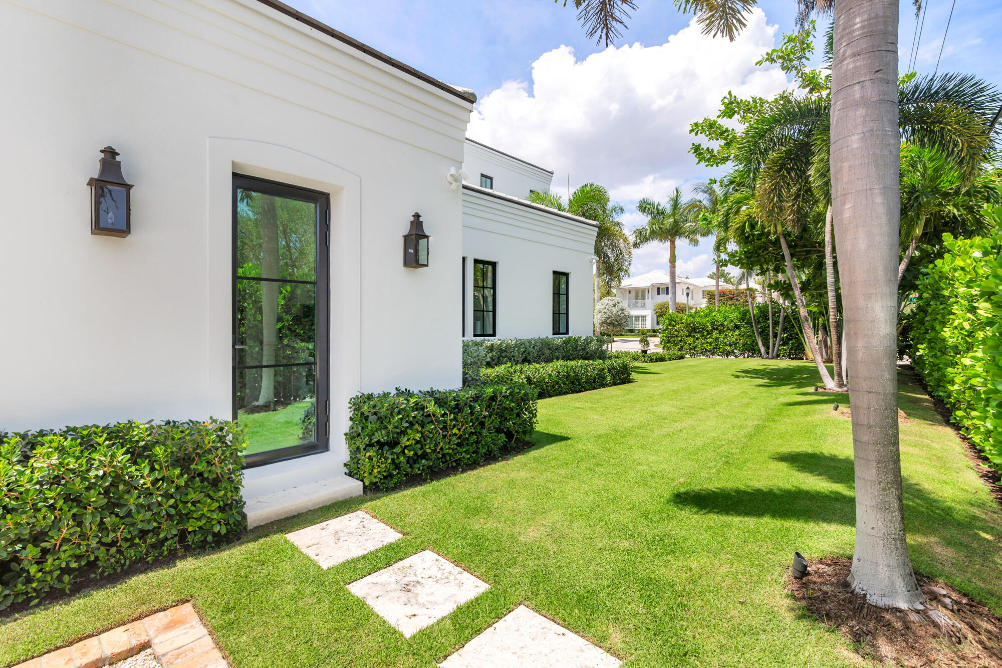 LAKEWOOD - Residential