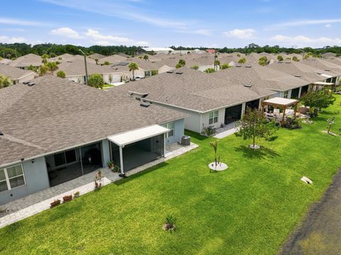 Tiny photo for 812 Persimmon Place, Fort Pierce, FL 34981 (MLS # B26015026)