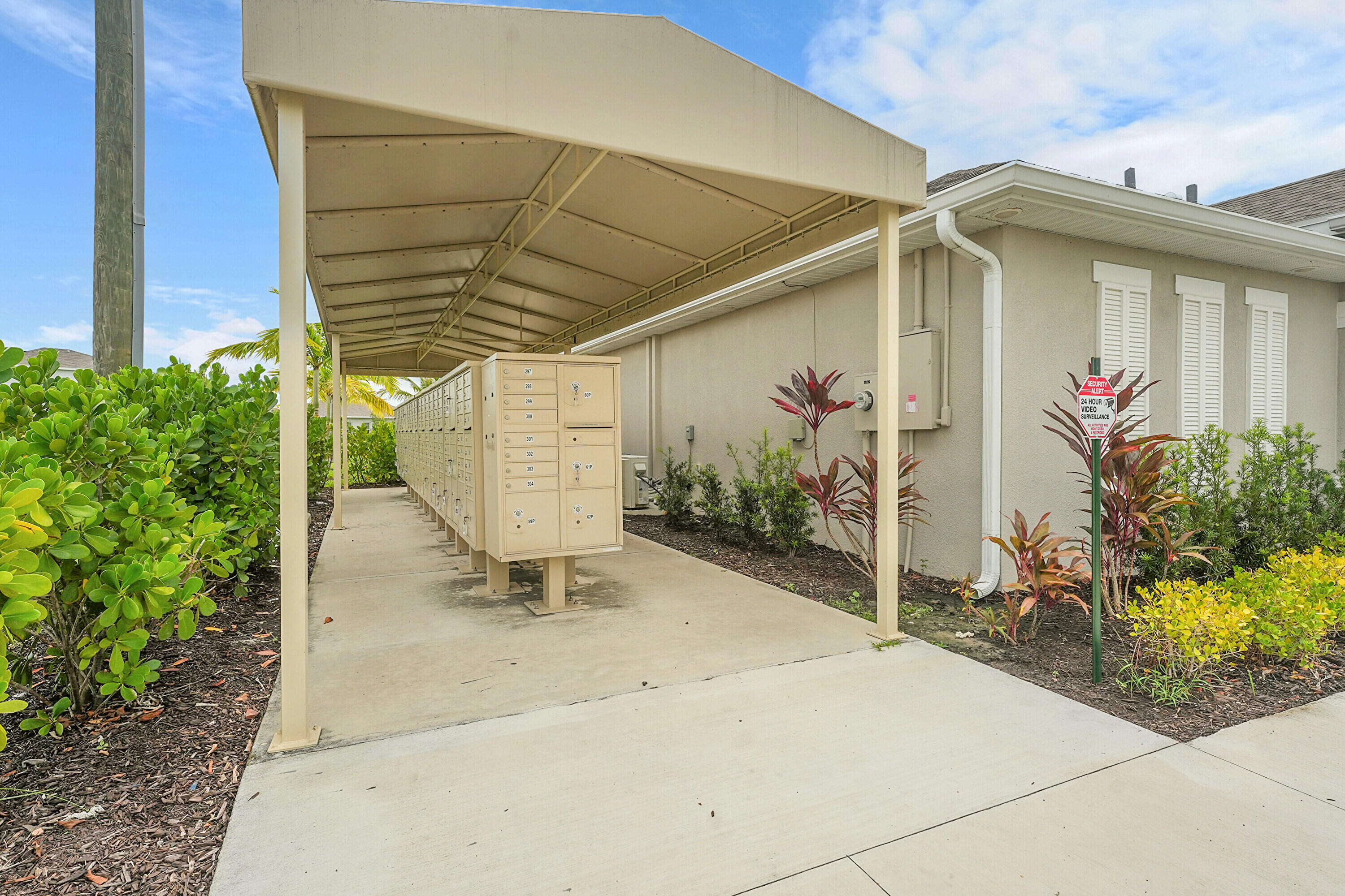 AVALON CROSSING - Residential