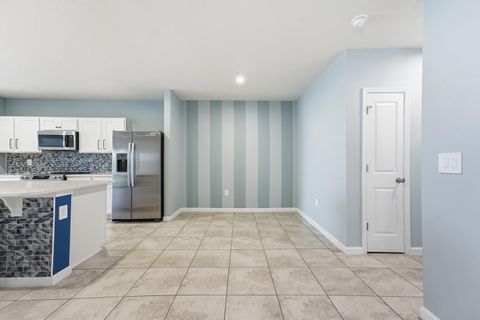 Tiny photo for 812 Persimmon Place, Fort Pierce, FL 34981 (MLS # B26015026)