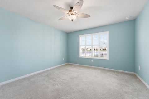 Tiny photo for 812 Persimmon Place, Fort Pierce, FL 34981 (MLS # B26015026)