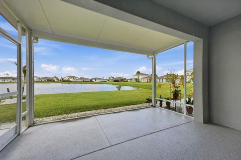 Tiny photo for 812 Persimmon Place, Fort Pierce, FL 34981 (MLS # B26015026)