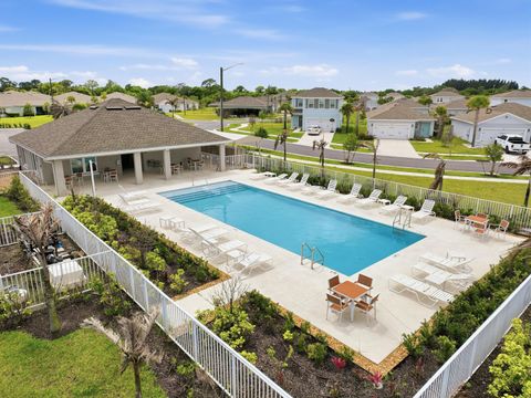 Tiny photo for 812 Persimmon Place, Fort Pierce, FL 34981 (MLS # B26015026)