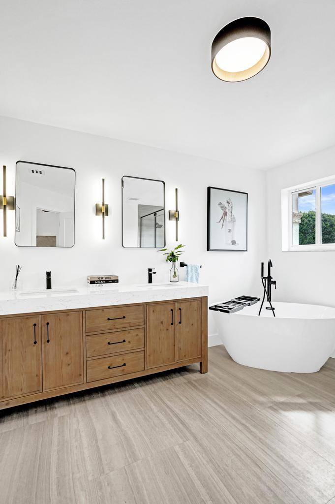 PLUM AT BOCA POINTE CONDOS ONE THRU 15 FILED IN OR - Residential