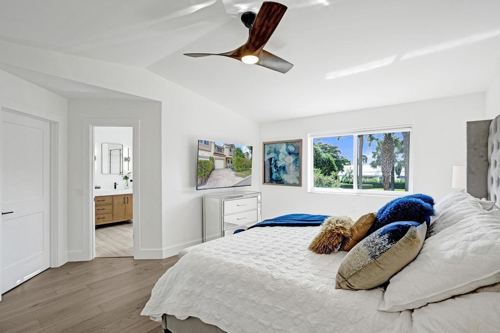 PLUM AT BOCA POINTE CONDOS ONE THRU 15 FILED IN OR - Residential