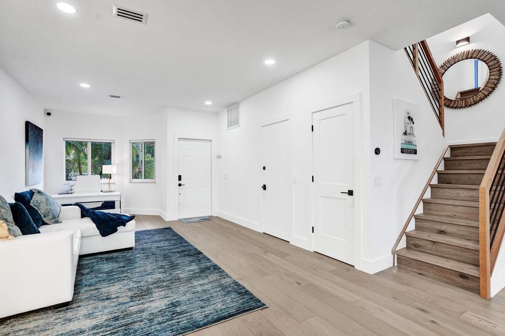 PLUM AT BOCA POINTE CONDOS ONE THRU 15 FILED IN OR - Residential