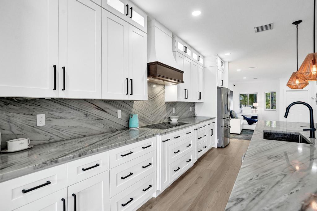 PLUM AT BOCA POINTE CONDOS ONE THRU 15 FILED IN OR - Residential