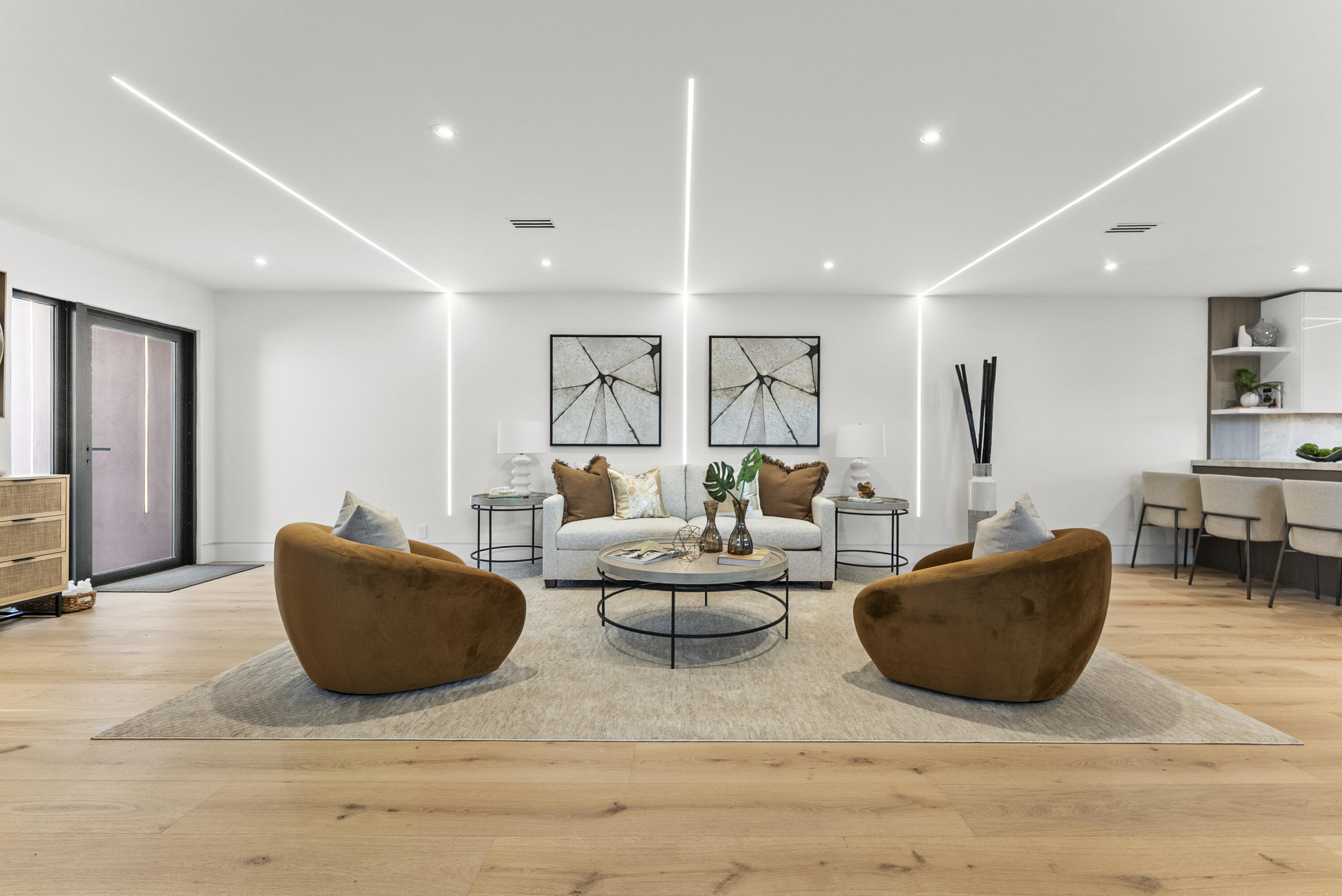 21-46-43, ELY 108,44FT - Residential