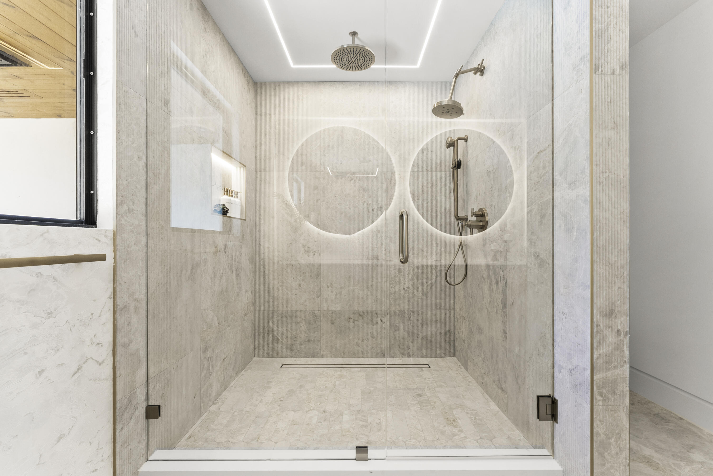 21-46-43, ELY 108,44FT - Residential