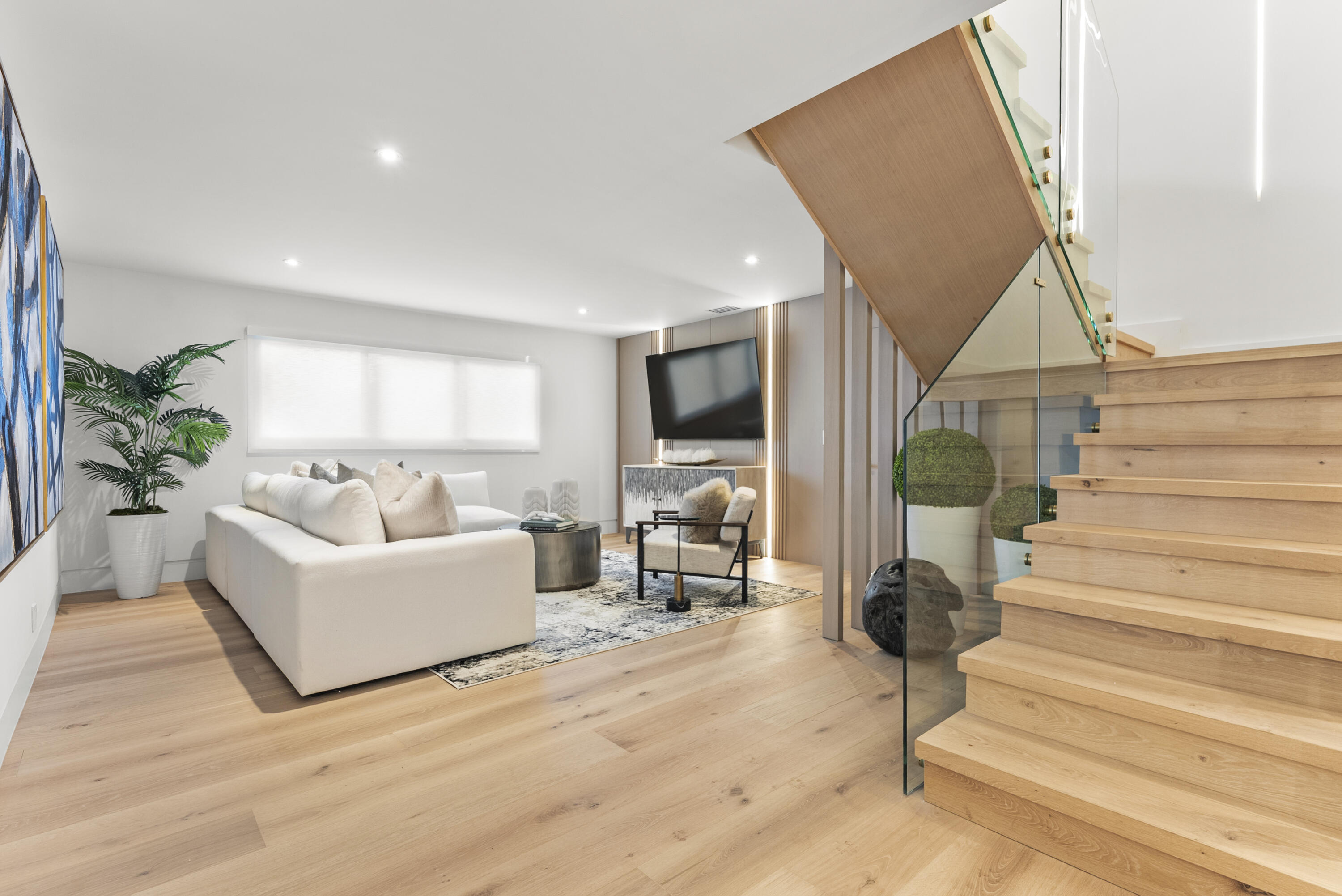 21-46-43, ELY 108,44FT - Residential