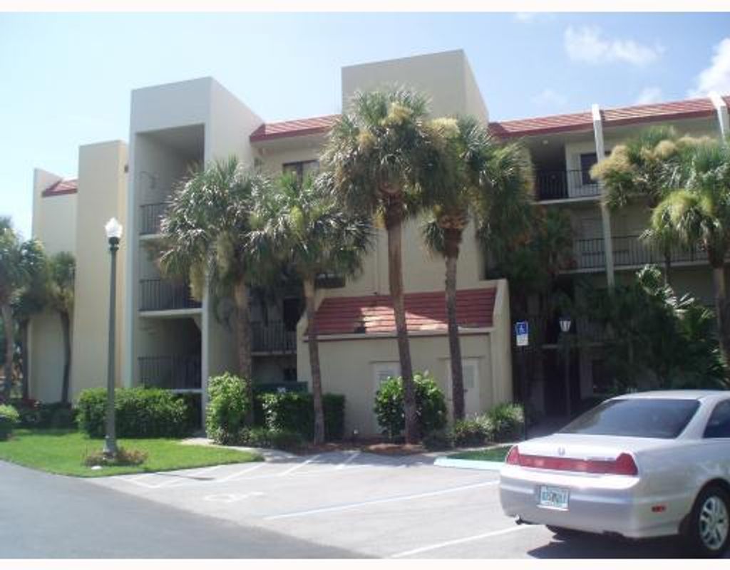 Photo of 1605 S Us Highway 1 #A307, Jupiter, FL 33477 (MLS # R11071108)
