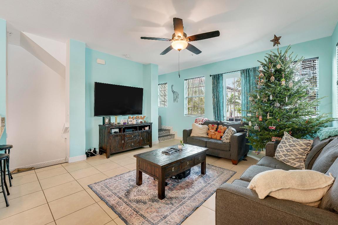 MIRAMAR RESIDENTIAL PLAT - Residential