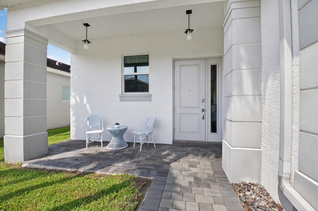 Photo of 15371 Destiny Drive, Delray Beach, FL 33446 (MLS # R11121916)