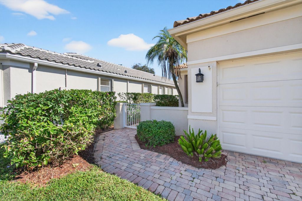Photo of 7149 Cataluna Circle, Delray Beach, FL 33446 (MLS # R11143909)