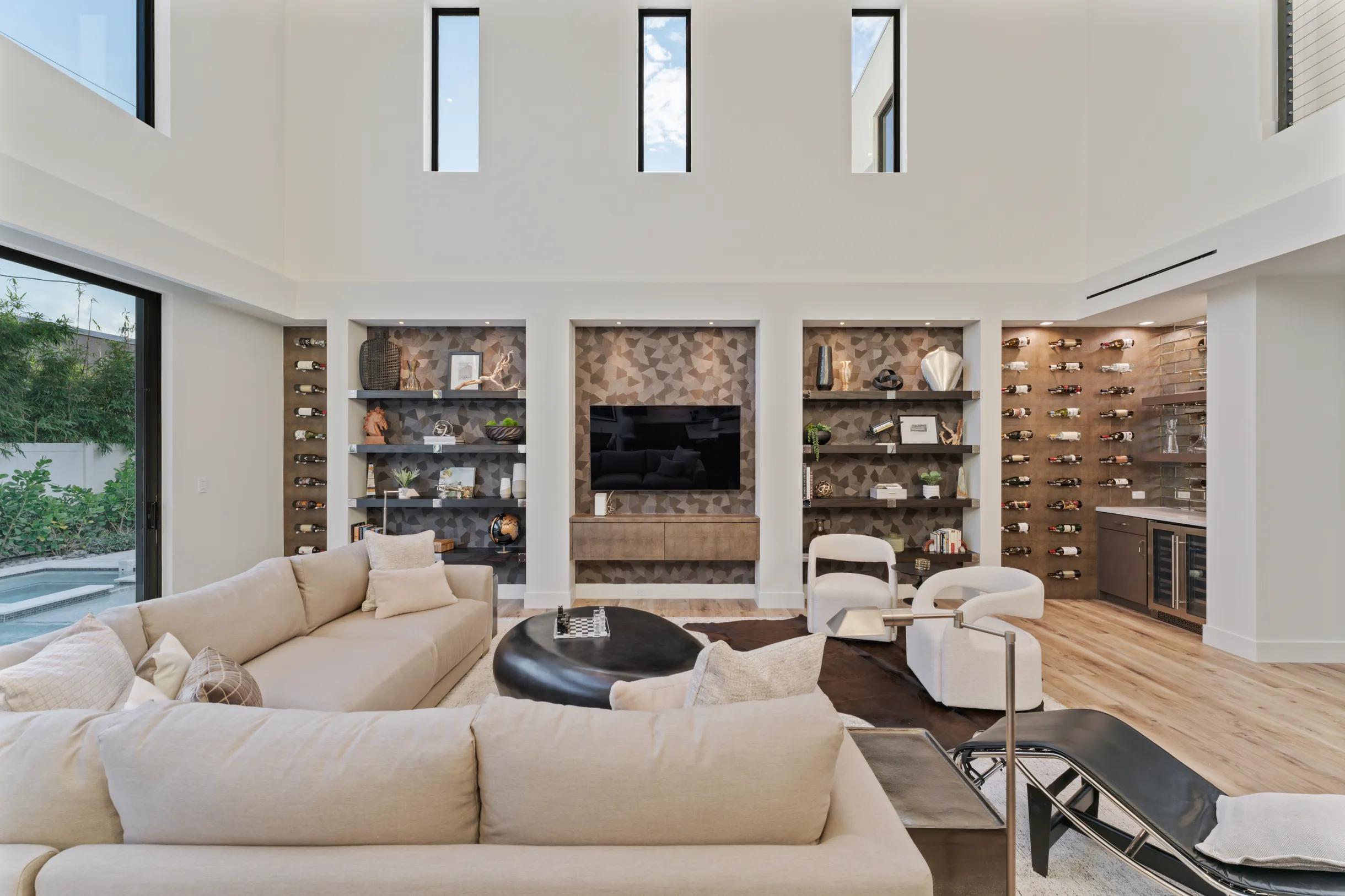 NORTH SHORE TERRACE PL NO 1 - Residential