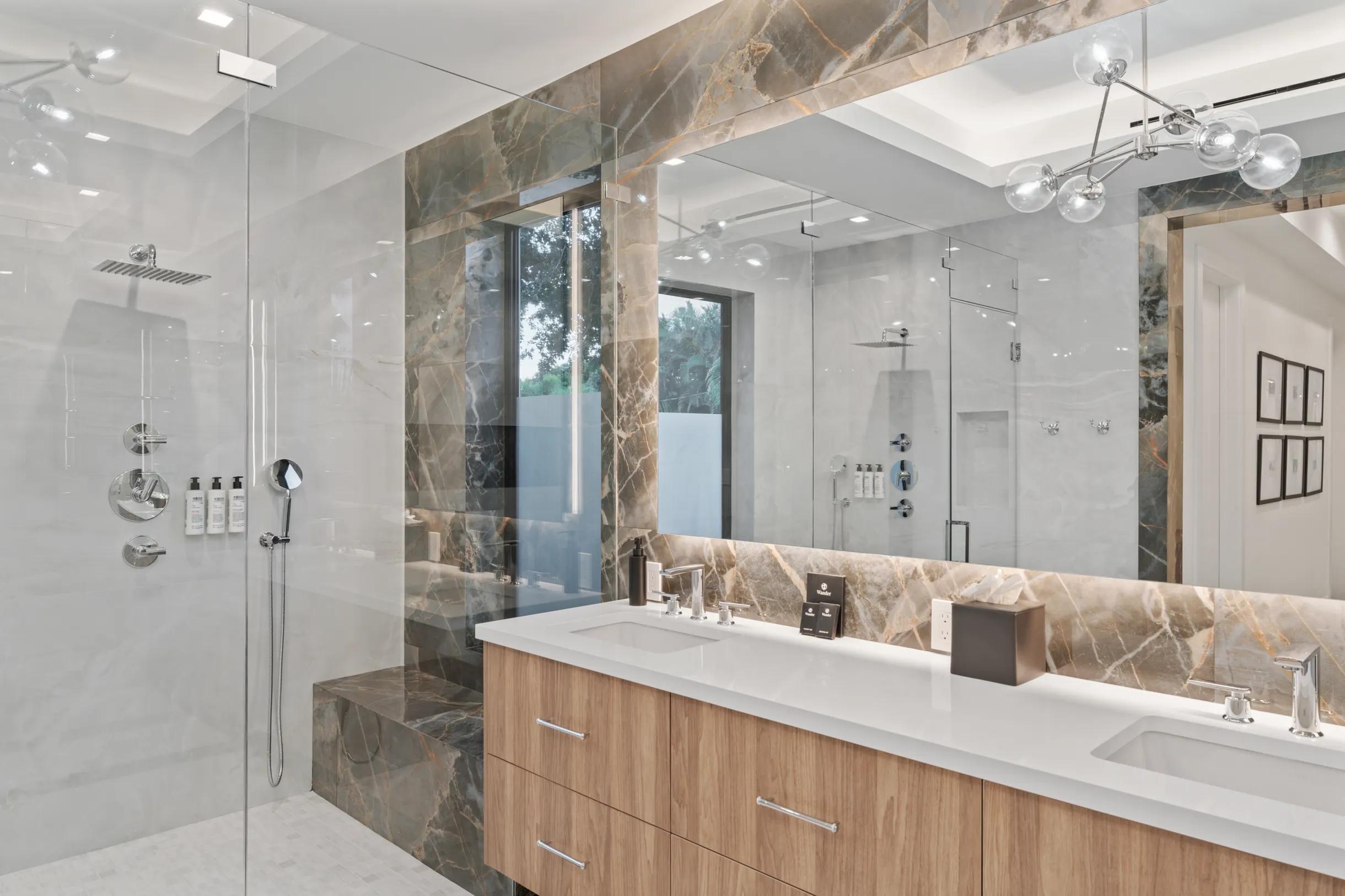 NORTH SHORE TERRACE PL NO 1 - Residential