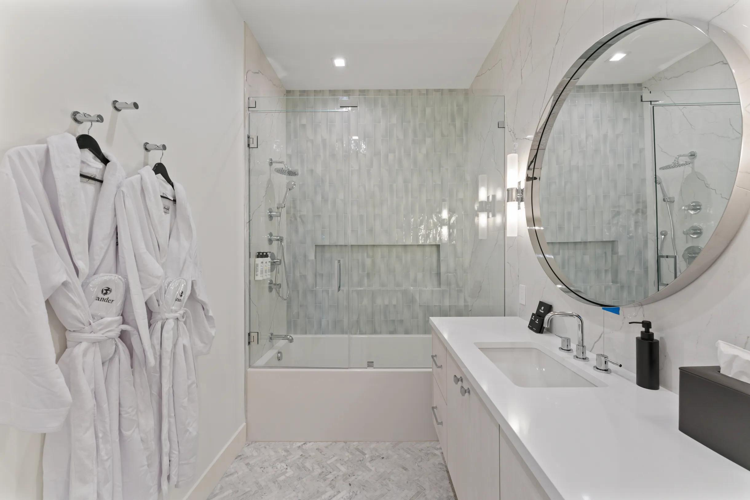 NORTH SHORE TERRACE PL NO 1 - Residential