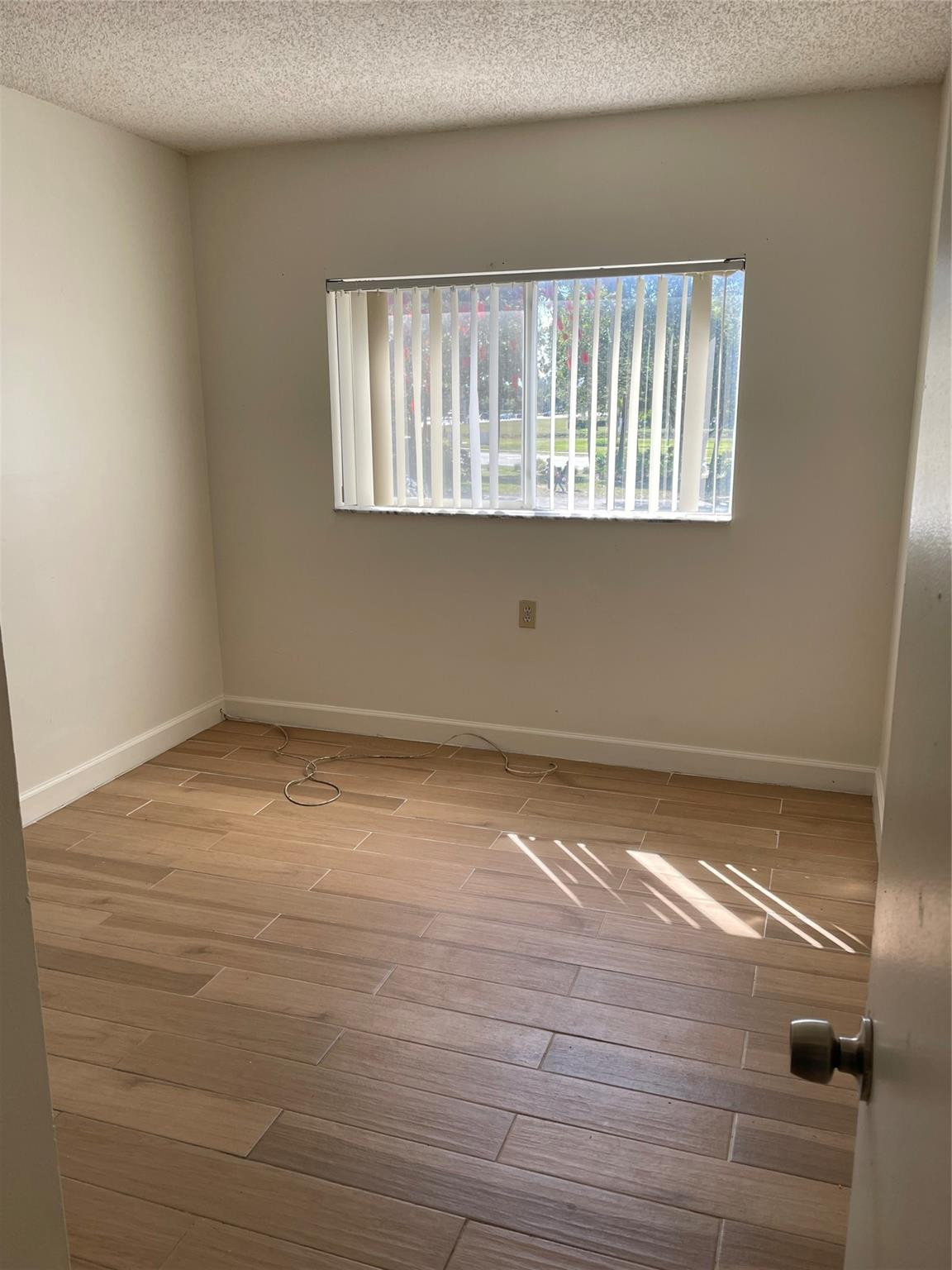 ST ANDREWS PALM BEACH CONDO I - Residential Lease