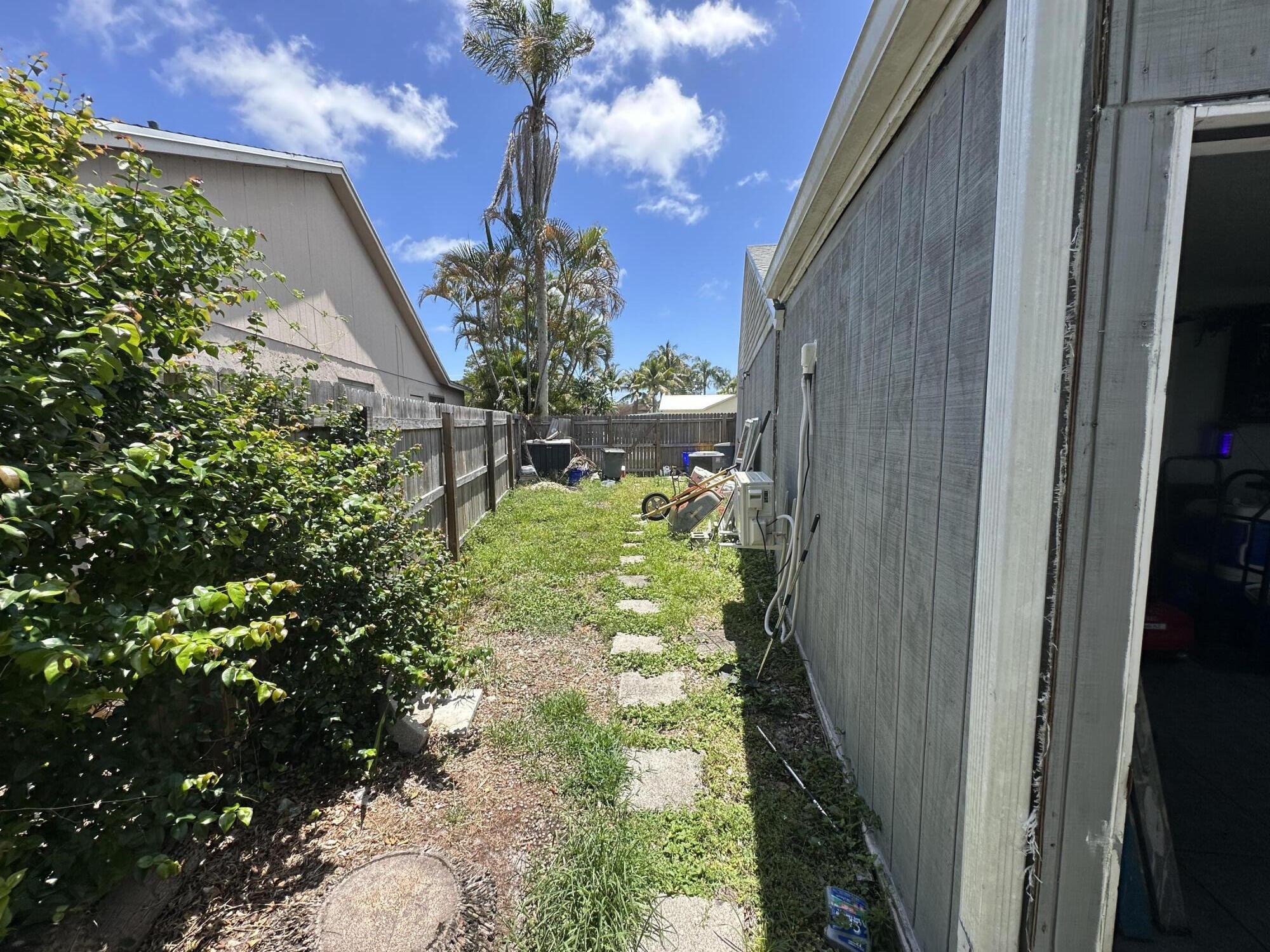 JUPITER VILLAGE PH V - Residential