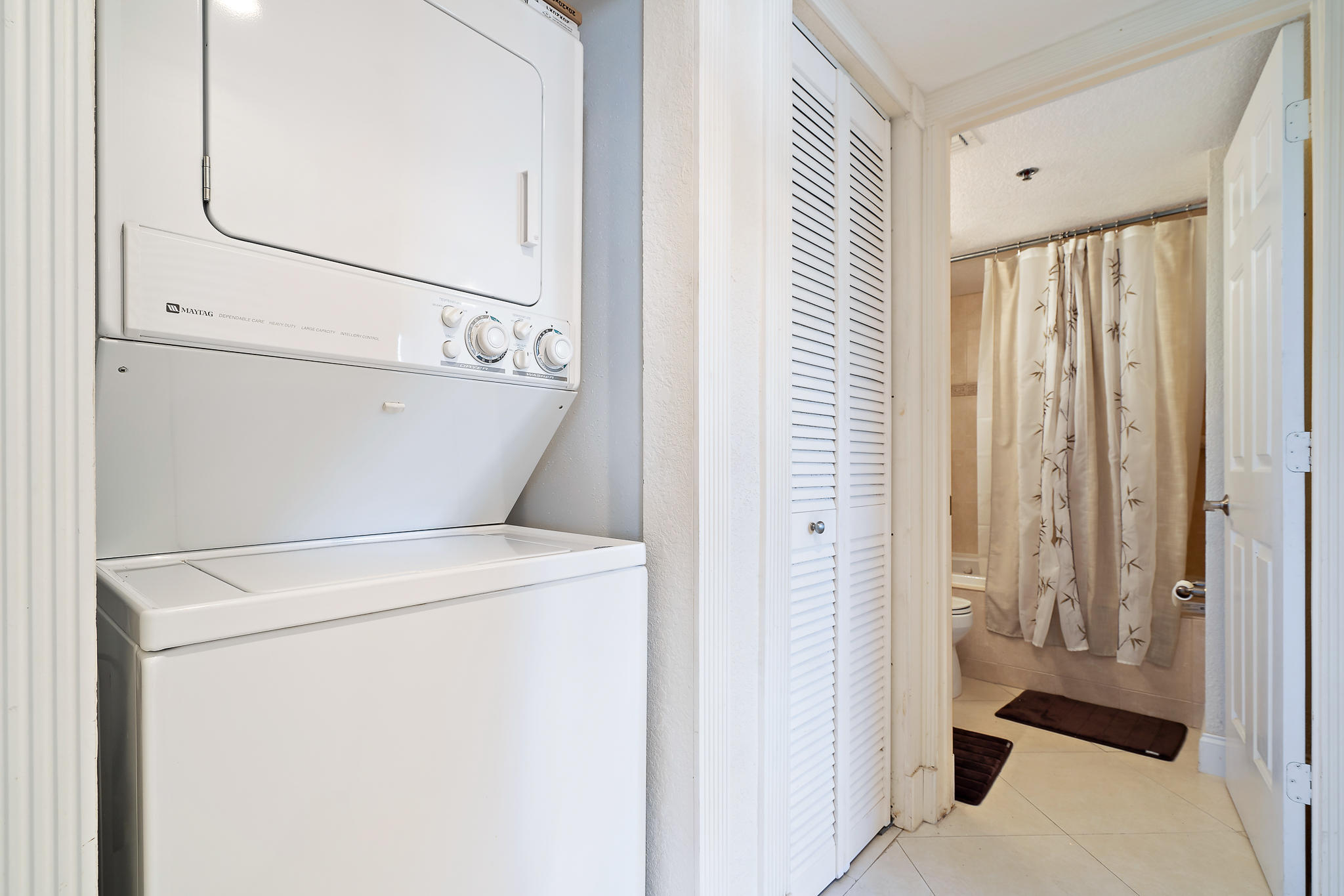 JUPITER BAY EAST CONDO - Residential Lease