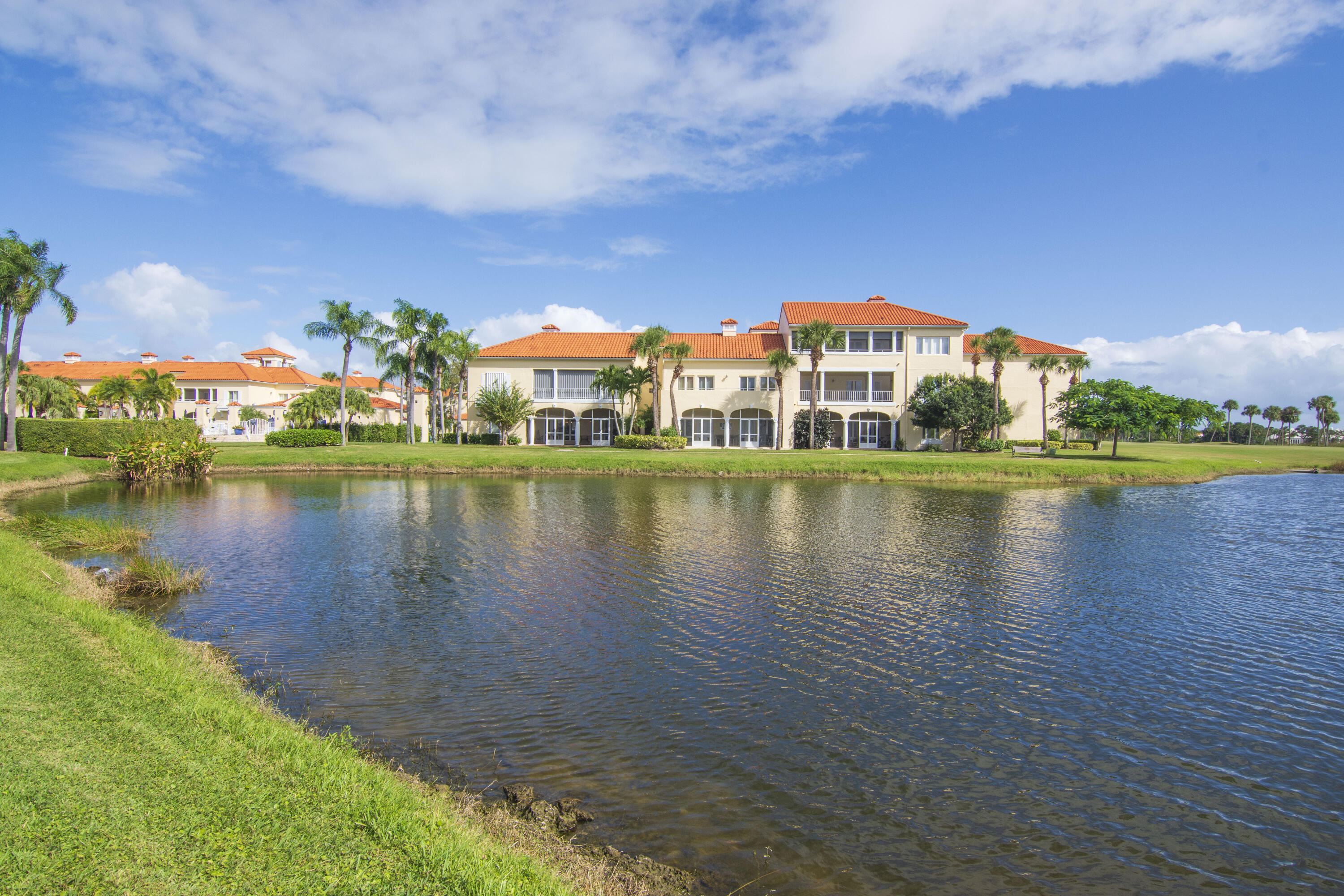 HARMONY ISLAND - Residential