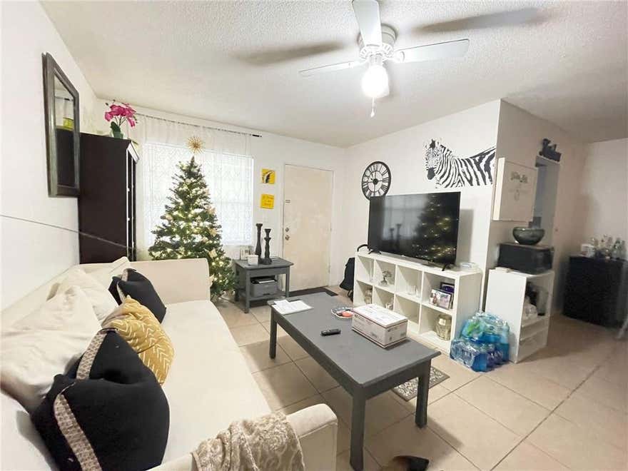 Great opportunity for investors! Currently rented for $1,075 by an excellent tenant until 02/2023. BEAUTIFUL 1 bedroom 1 bathroom unit. 1 garage space.Kitchen with granite counters, ceramic-tile floors. Pets under 40lbs allowed.  Gated community with very nice amenities and lots of green.Please see attachments prior to submitting your offer.