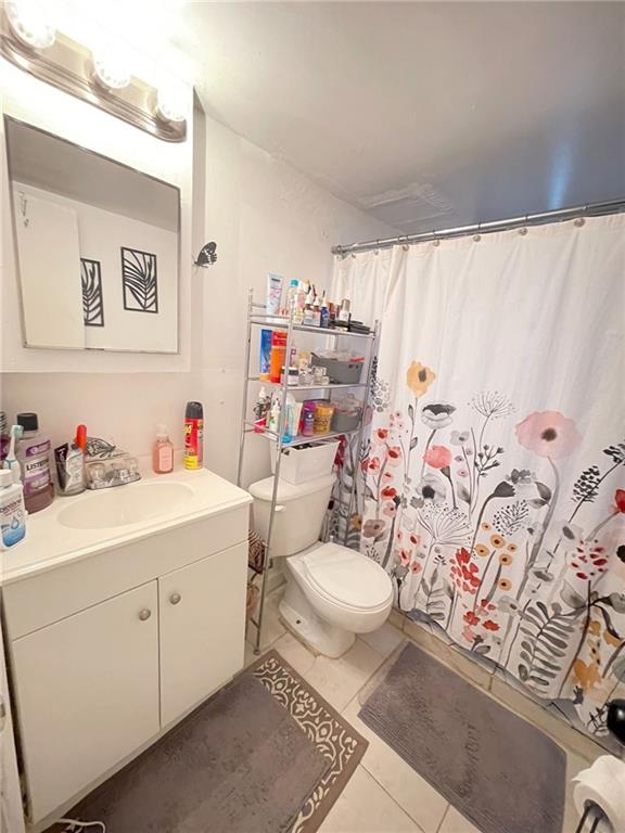 BRISTOL COURT CONDO - Residential
