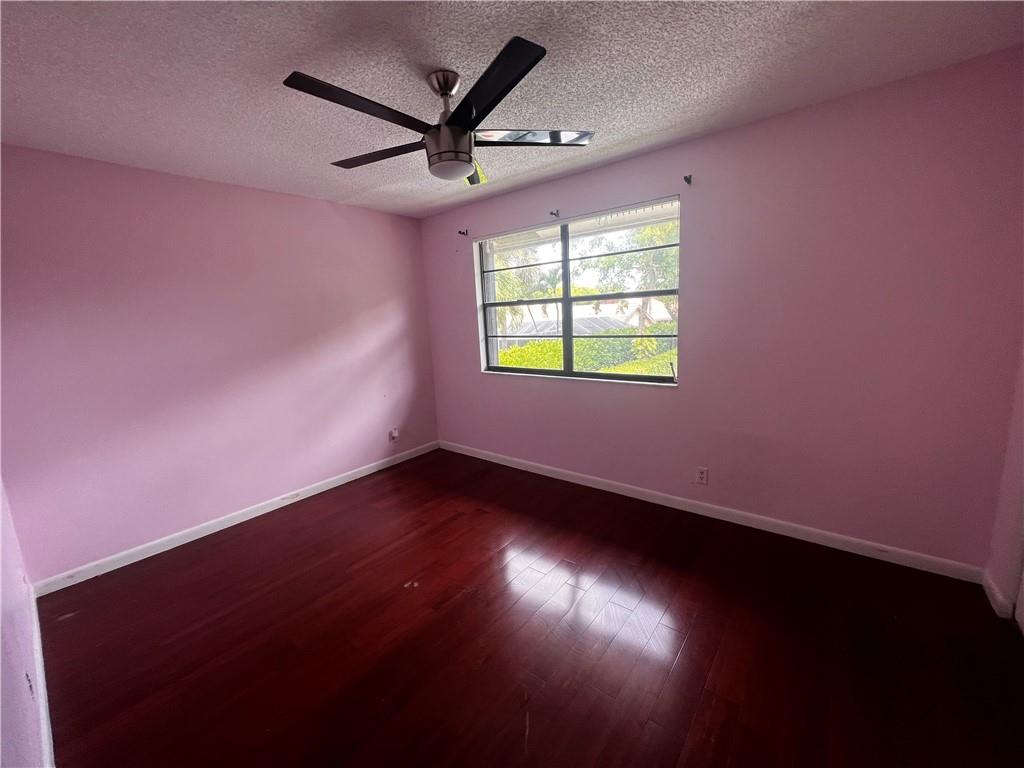 Maplewood Townhouses - Residential