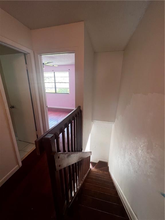 Maplewood Townhouses - Residential