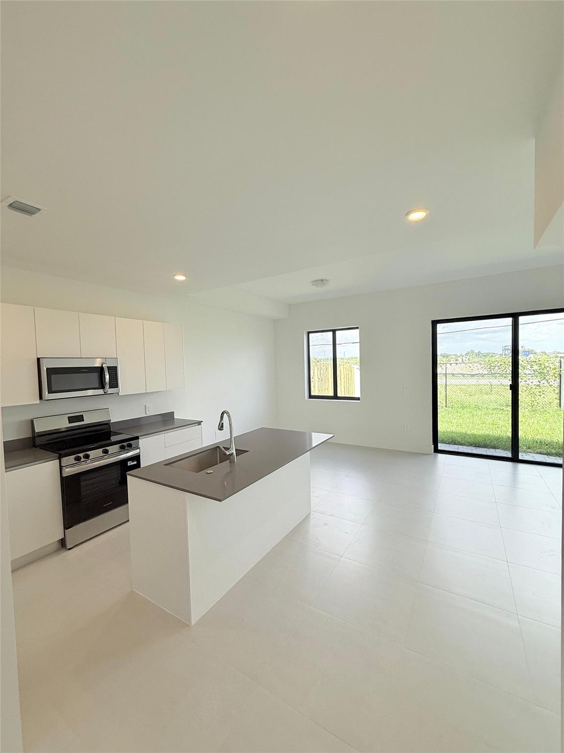 Be the first to live in this beautiful new construction townhouse located in the desirable Century Park Square community in Homestead! This spacious 4-bedroom, 2.5 bathroom home features modern finishes, a functional layout, and a one-car garage. Enjoy a brand-new kitchen with sleek cabinetry, bright living spaces, and comfortable bedrooms. Internet and basic cable included in rent. Conveniently located near shopping, dining, schools, and major highways. Don’t miss the opportunity to call this pristine home yours!