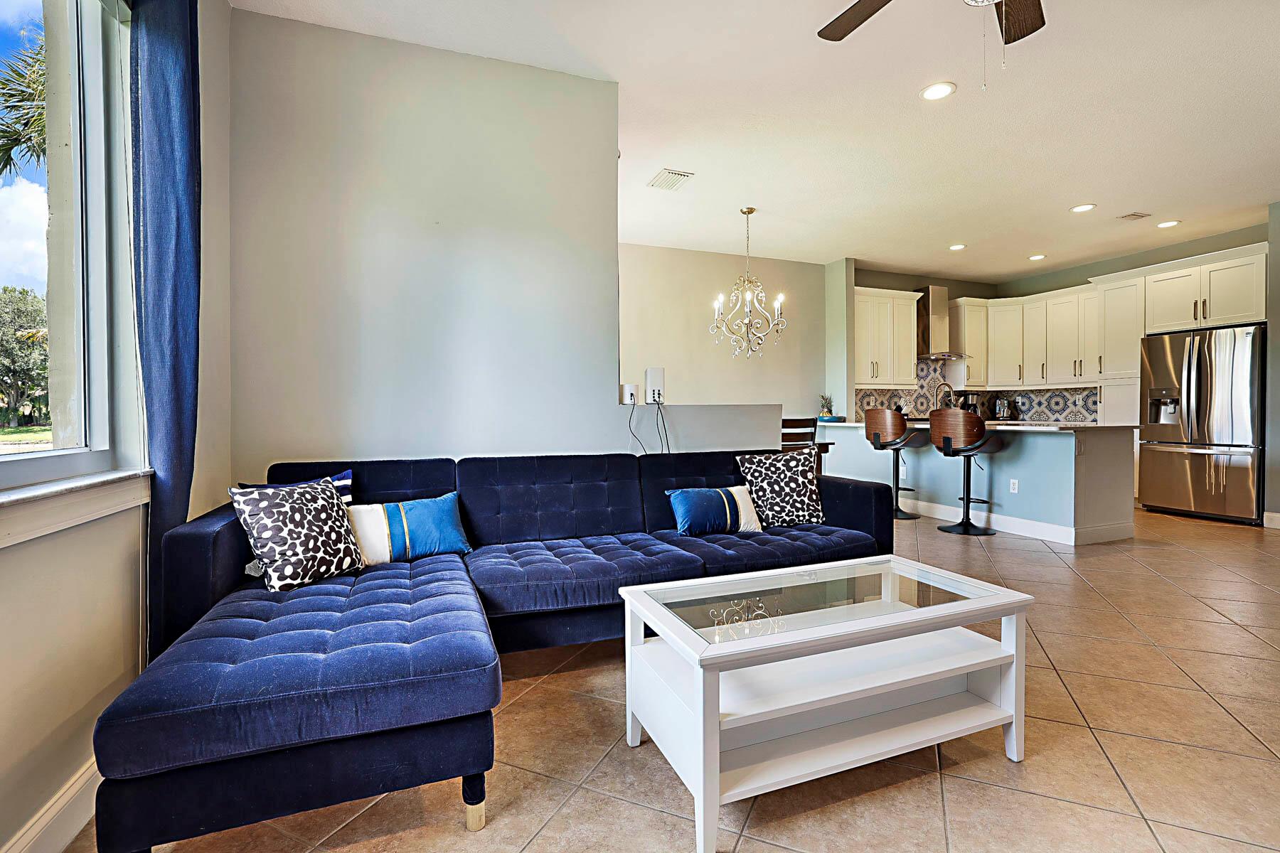 Riviera Beach, Florida 33418, United States, 3 Bedrooms Bedrooms, ,3 BathroomsBathrooms,Residential,Pending,209495