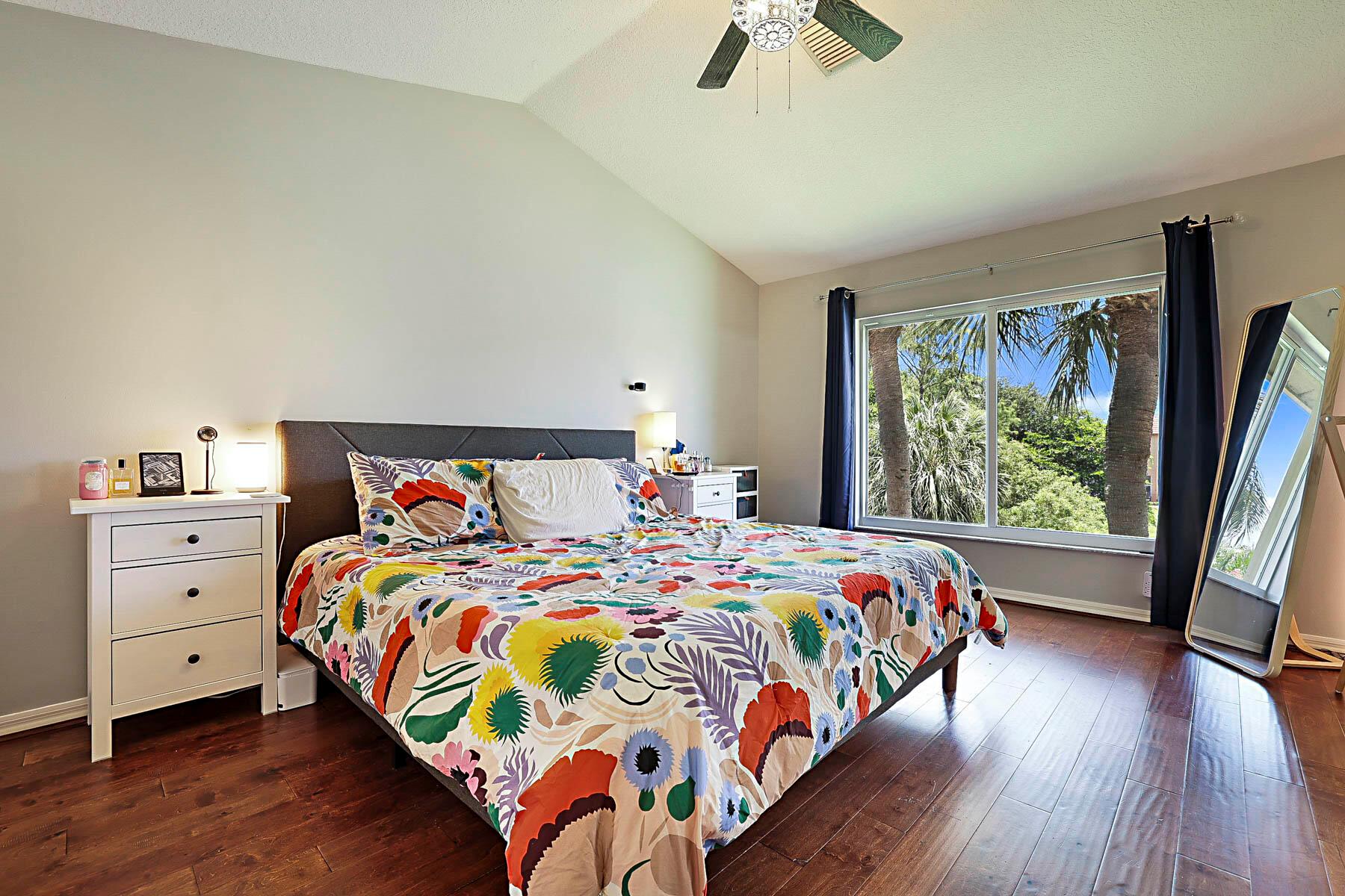 Riviera Beach, Florida 33418, United States, 3 Bedrooms Bedrooms, ,3 BathroomsBathrooms,Residential,Pending,209495