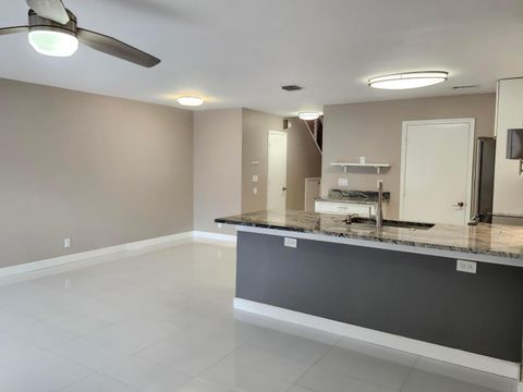 1919 Discovery Circle E Deerfield Beach FL 33442