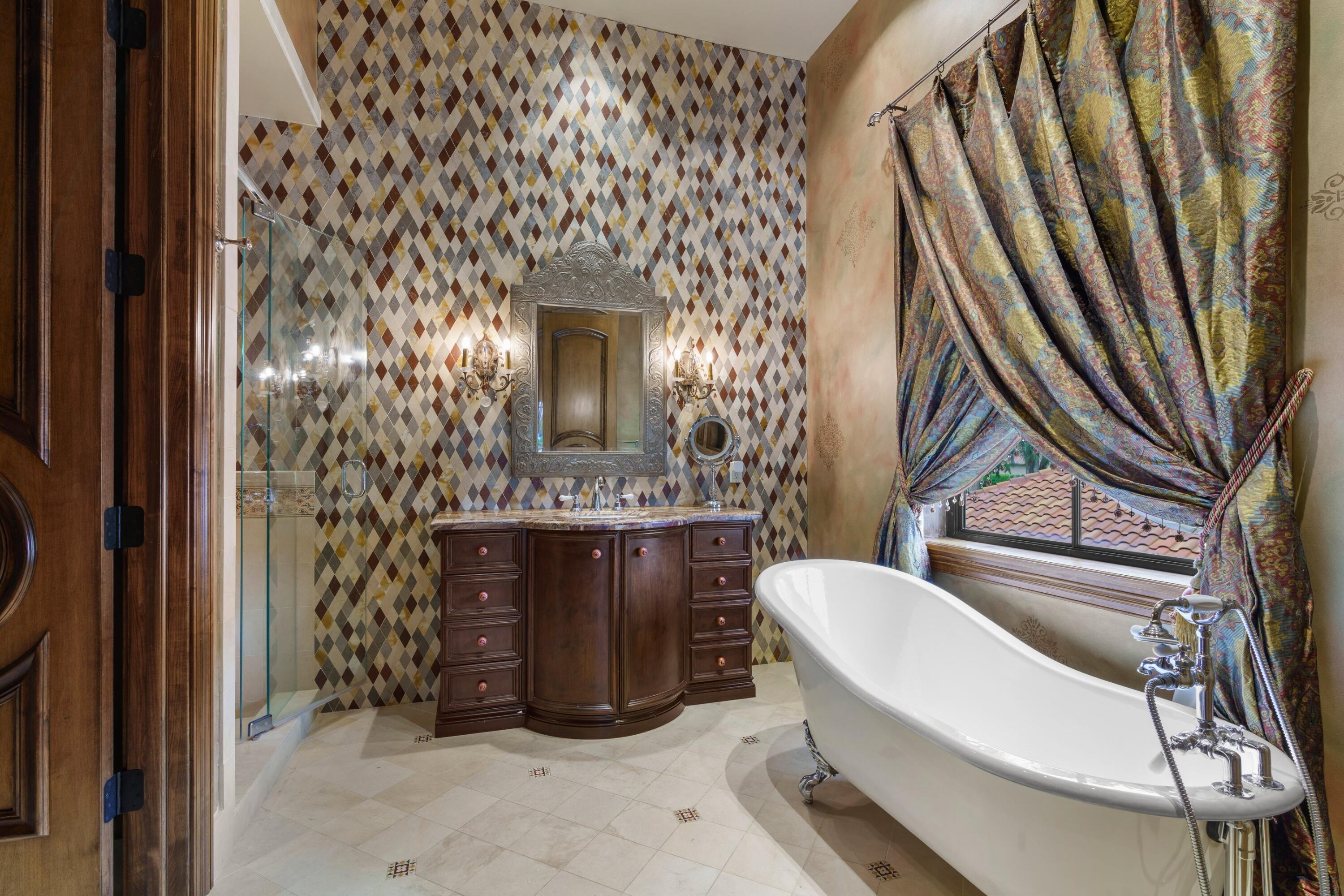 ST ANDREWS COUNTRY CLUB 5 - Residential