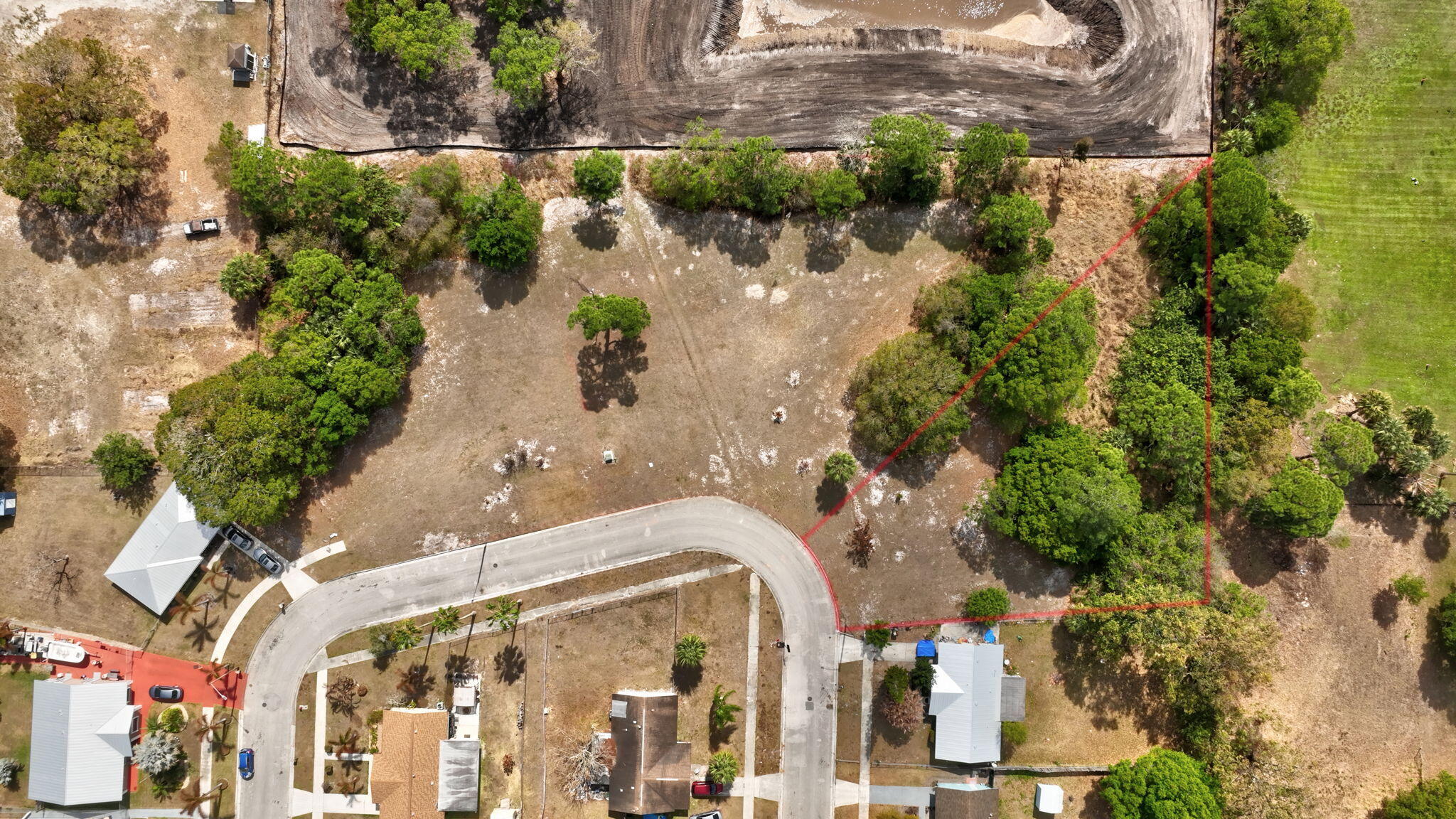 PINECREST ESTATES - Land